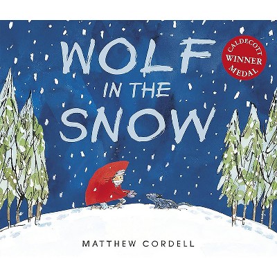 Lobo En La Nieve / Wolf in the Snow - (Álbumes) by  Matthew Cordell (Paperback)