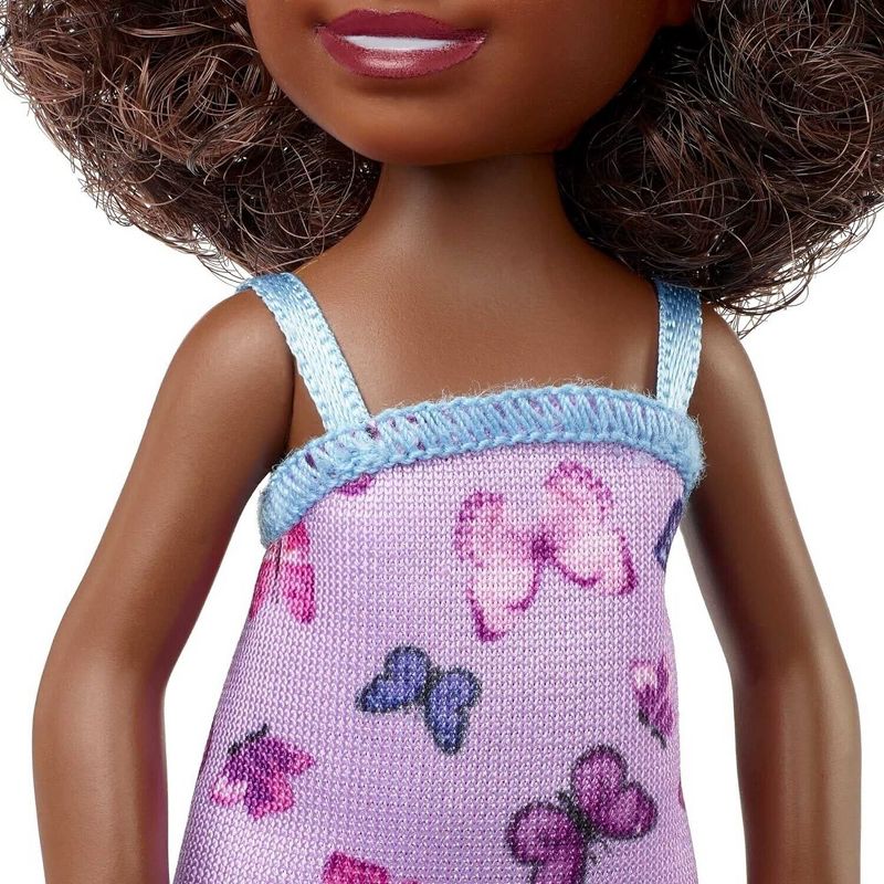 Barbie Chelsea Doll, Small Doll with Dark Brown Curly Hair, 3 of 7