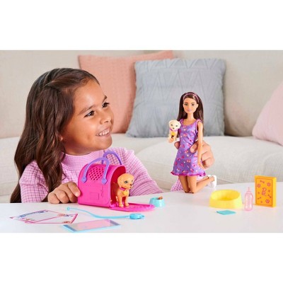 Barbie Pup Adoption Playset and Doll with Brown Hair, 2 Puppies and Color-Change