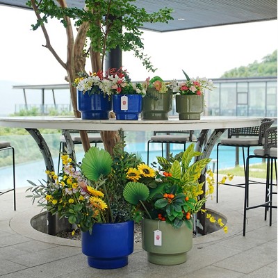 Vynxaria Modern Ceramic Flowerpot - Elegant Planter for Indoor & Outdoor Use