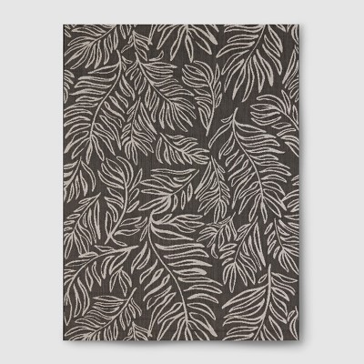 5' x 7' Leaves Outdoor Rug Black - Project 62™