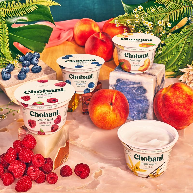 Chobani Vanilla Blended Non-Fat Greek Yogurt - 4ct/5.3oz Cups, 5 of 9