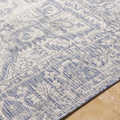 Ivory and Navy Synthetic Fur Stain-resistant Rectangular Rug 5'3" x 7'