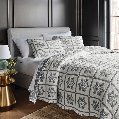 Holiday Matelasse Quilt Set – Threshold