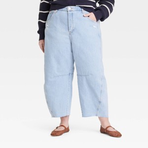 Women's High-Rise Curved Leg Barrel Jeans - Universal Thread™ - 1 of 3