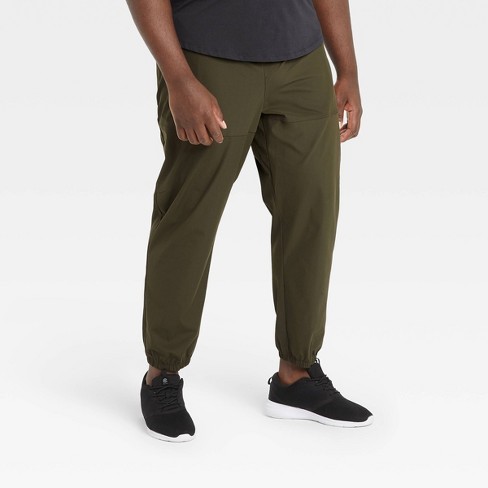 Men's Big Cotton Fleece Cargo Jogger Pants - All In Motion™ Black 2xl :  Target