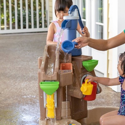 Step2 Pump & Splash Discovery Pond Water Table with Accessories