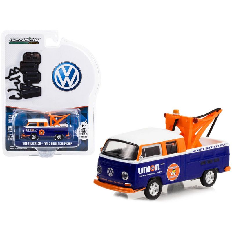 1969 Volkswagen Double Cab Tow Truck Blue and White "Union 76 Minute Man Service" 1/64 Diecast Model Car by Greenlight, 1 of 4