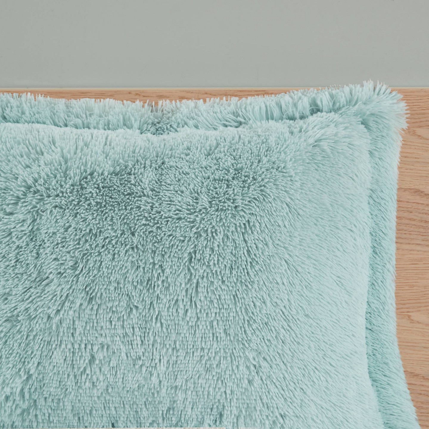 Одеяла Intelligent Design IntelligentDesign 3pc Full/Queen Leena Shaggy Long Faux Fur Comforter Mini Set Aqua Blue: Teen Bedding, Gender Neutral: Midweight, All Ages Cozy Set, цвет: Синий — фото 6