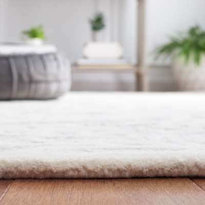 Handcrafted Metro Tufted Wool Rectangular Rug 8' x 10' - Gray
