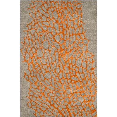 Blossom BLM695 Hand Hooked Rug - Safavieh