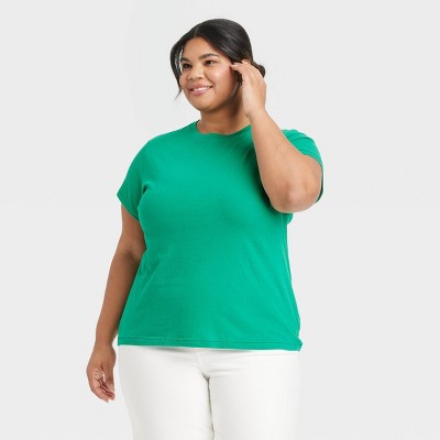Women's Short Sleeve Pullover T-Shirt - Universal Thread™