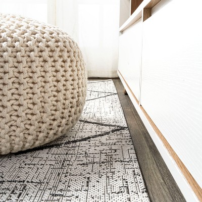 Mid-Century Modern Tribal Diamond Trellis Rug in Black/Ivory