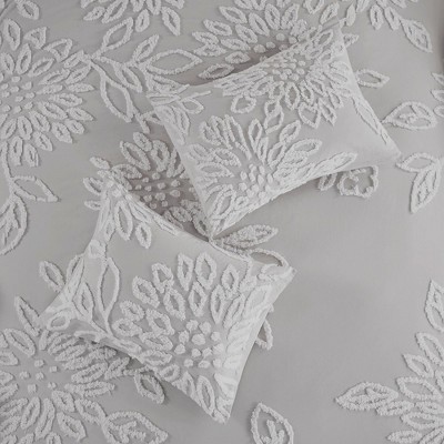 Shabby Chic Grey & White Cotton Chenille Floral Duvet Set - King/Cal King