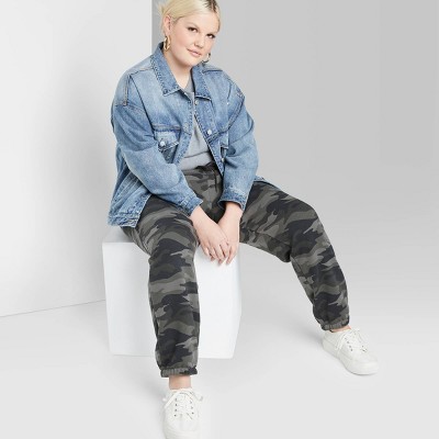 women's plus size sweatpants with pockets