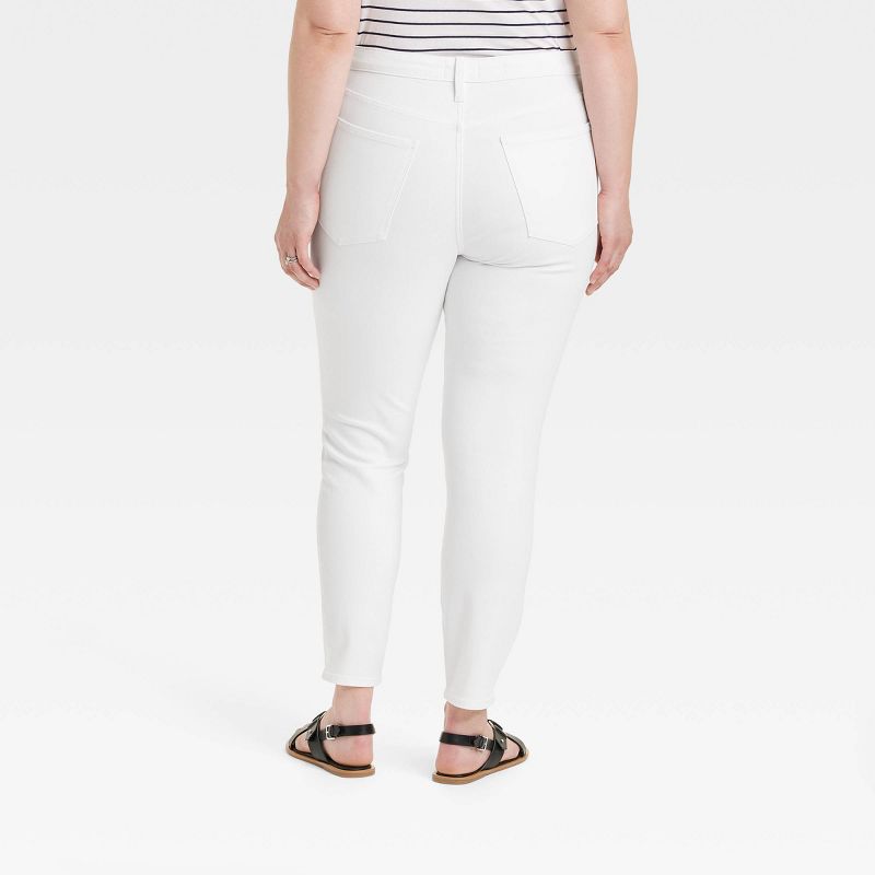 Women's High-Rise Skinny Jeans - Universal Thread™ White, 3 of 5