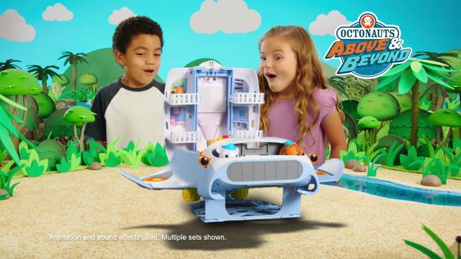 Octonauts Above &#38; Beyond Octoray Lights &#38; Sounds Transforming Playset, 2 of 17, play video
