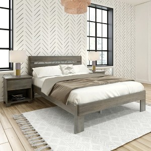 Max & Lily Farmhouse Queen Slat Bed - 1 of 4
