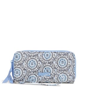 Vera Bradley Women's Outlet Cotton Accordion Wristlet - 1 of 2