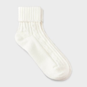 Women's Cable Turn-Cuff Super Soft Ankle Boot Socks - Auden™ Ivory 4-10 - 1 of 3
