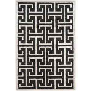 Amherst AMT404 Power Loomed Indoor Rugs - Safavieh - 1 of 4