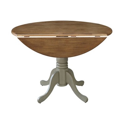 Casual Round Wood Extendable Dining Table in Distressed Hickory