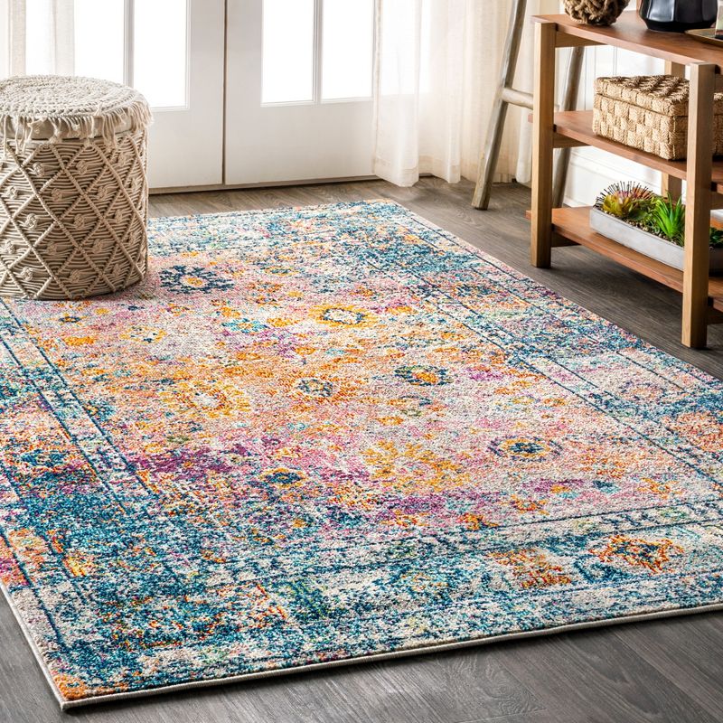 Bohemian Vintage Medallion Ivory & Navy 3' x 5' Synthetic Area Rug