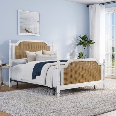Melanie Wood Bed Set White - Hillsdale Furniture