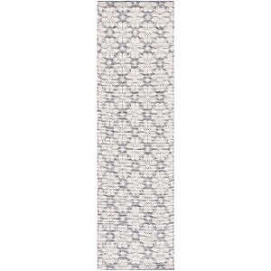 Vermont VRM303 Hand Woven Area Rug  - Safavieh - 1 of 4