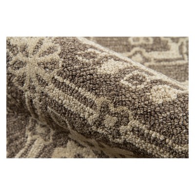 Regal Medallion 24" Hand-Tufted Wool Accent Rug in Brown