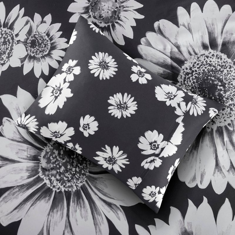 Intelligent Design Teen Elowen Floral Reversible Comforter Set Black/White, 5 of 13