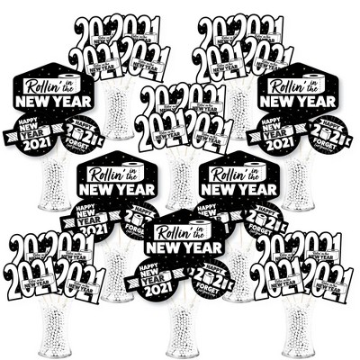 Big Dot of Happiness Rollin' in the New Year - 2021 New Year's Eve Party Centerpiece Sticks - Showstopper Table Toppers - 35 Pieces