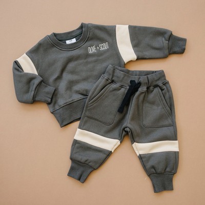 Kids Carson Jogger Sweatsuit Set - Olive + Scout