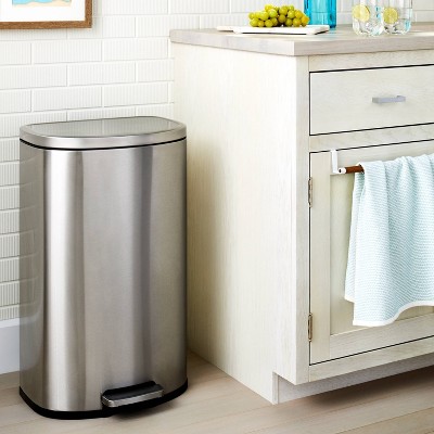 45L D Shape Step Trash Can - Brightroom&#8482;_2