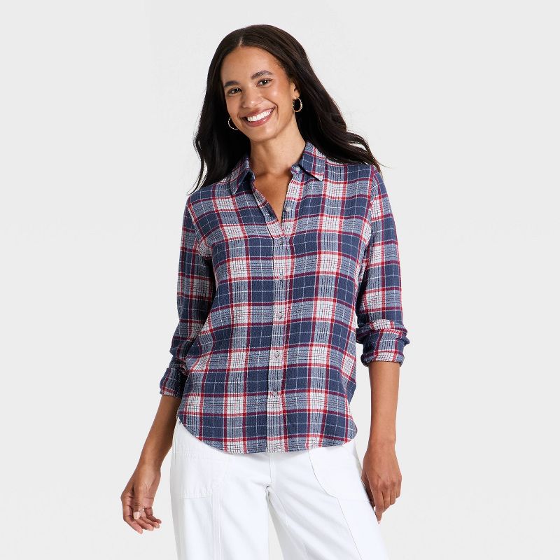 Women's Long Sleeve Collar Button-Down Shirt - Universal Thread™ Blue Plaid XS