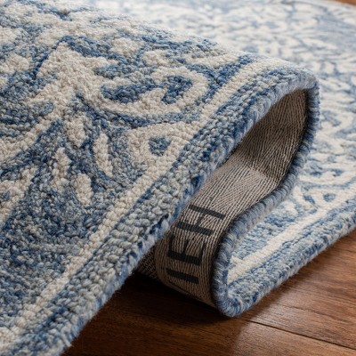 Elegant Blue Trellis Hand-Tufted Wool Rug 4' x 6'