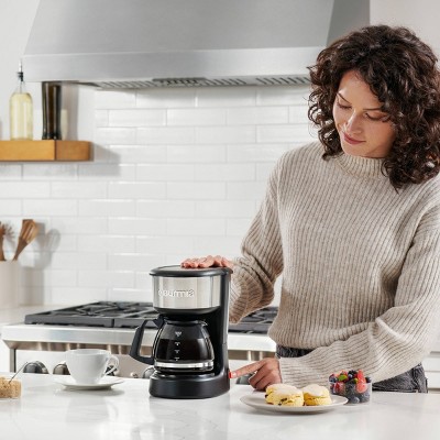Gourmia 5 Cup One-Touch Switch Coffee Maker with Auto Keep Warm Black: Small Drip Coffee Machine, 700W, Basket Filter ‼️has stains‼️and has mild scratches ‼️