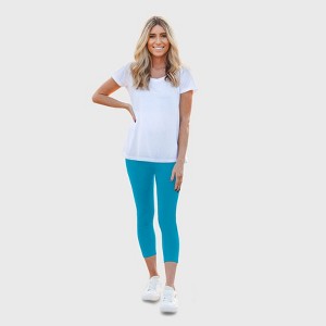 City Threads Women's Capri Leggings, 100% Cotton, USA-Made Comfortable Everyday Wear - 1 of 4