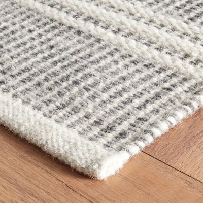 Gray and Cream Handwoven Wool Herringbone Rug 2' x 3'