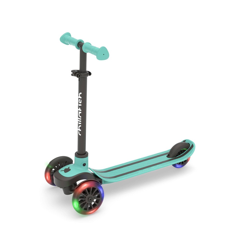 Chillafish Scotti Glow Lean to Steer Kick Scooter with Light Up Wheels - Mint