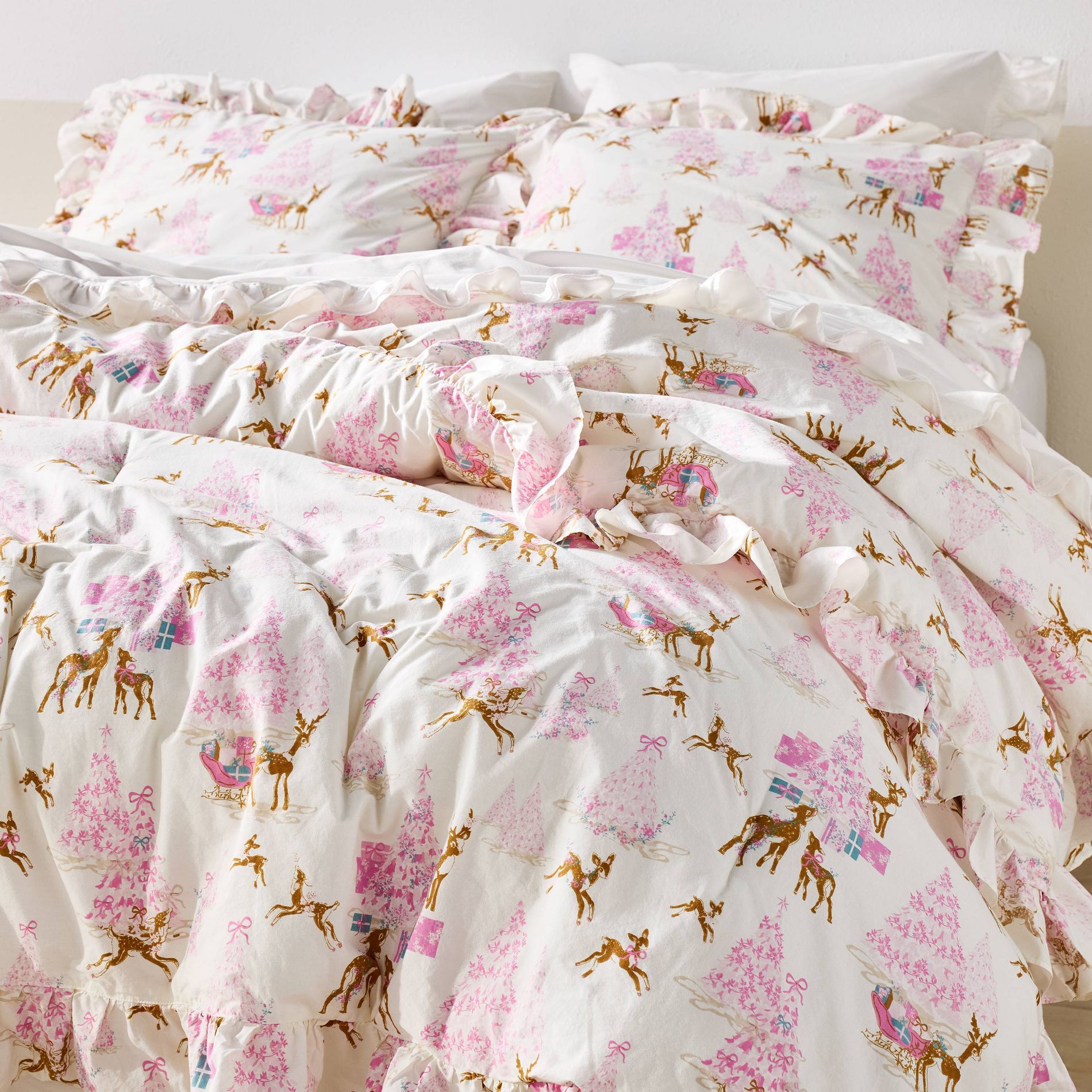 Holiday Winter Scene Cotton Poplin Ruffle Trim Comforter Simply Shabby Chic