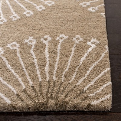 Ivory and Brown Hand-Tufted Wool and Viscose Rug, 2' x 3'