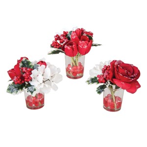 Gallerie II Floral Holly in Water Set of 3 - 1 of 2