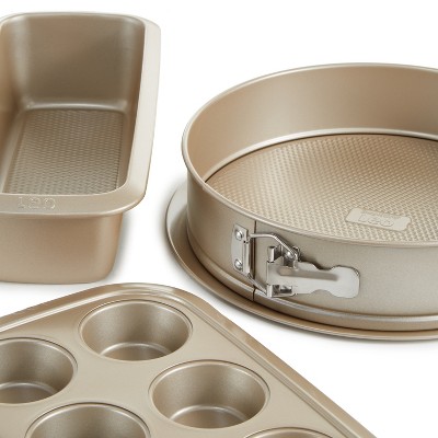 Beige Non-stick Carbon Steel Rectangular Cake Pan 13.4"