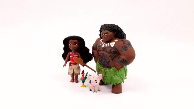 Disney Princess Moana &#38; Maui Petite Gift Set, 2 of 7, play video