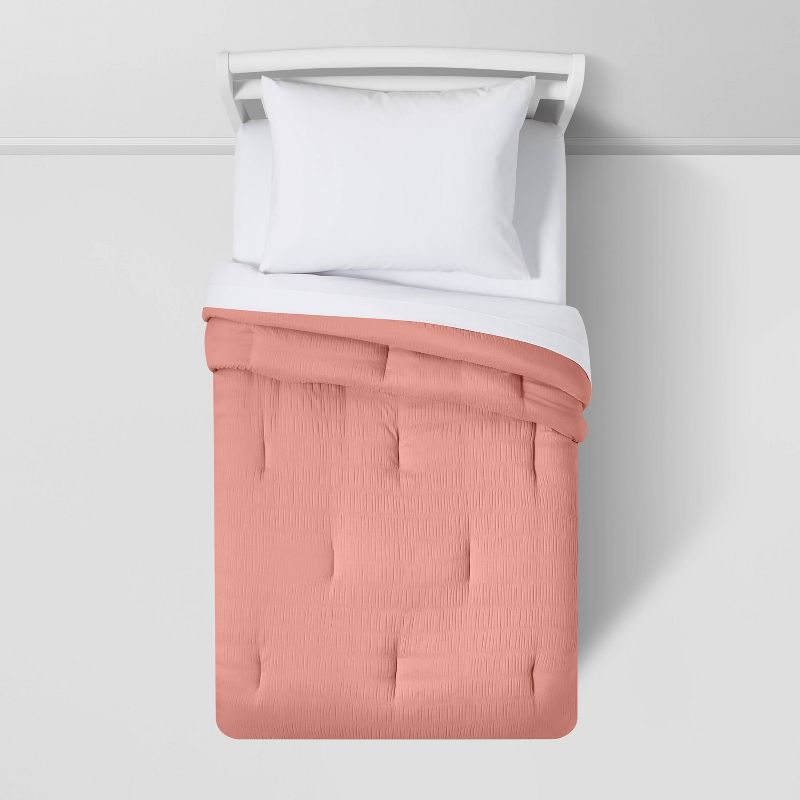 Toddler Seersucker Kids' Comforter - Pillowfort™, 2 of 6