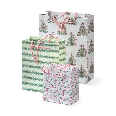 TAG Very Merry Christmas Gift Bag Multicolor Paper 5x5.5x3 inches Perfect for Holiday Gifts