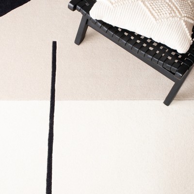 Artisan Tufted Black Wool Rectangular Rug 4' x 6'