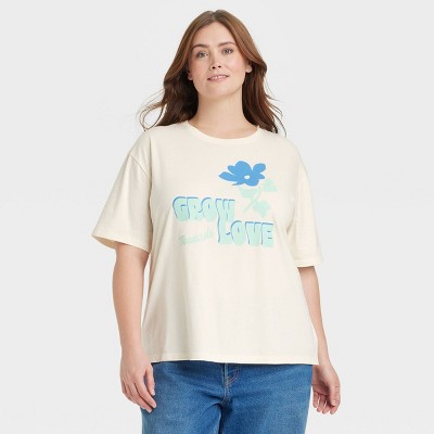 Women's Oversized Short Sleeve Graphic T-Shirt - Universal Thread™ Cream 3X