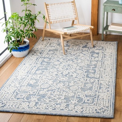 Blue and Ivory Hand-Tufted Wool Area Rug 5' x 8'